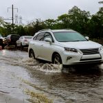 Florida kämpft mit Wind und Regen von Hurrikan Ian