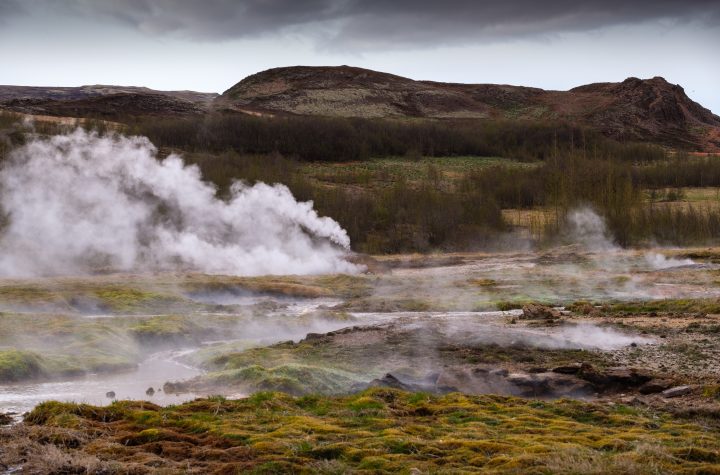 Beautiful Icelandic landscape with geysir
