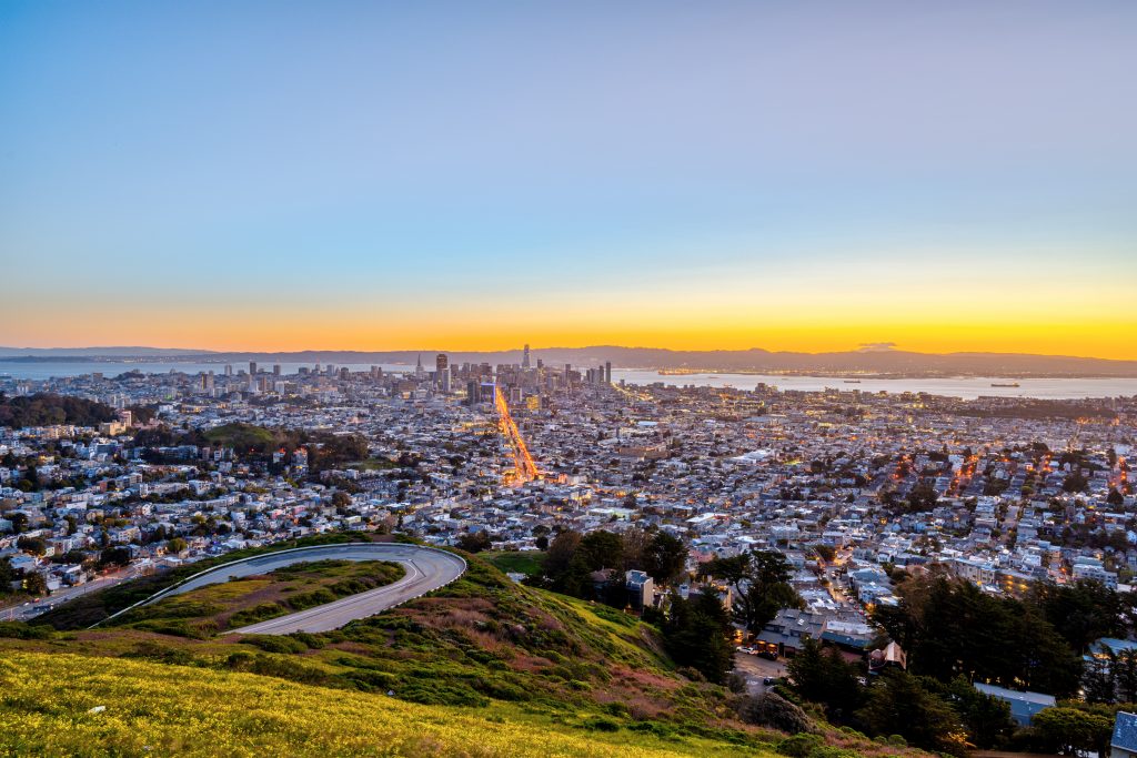 san-francisco-with-the-downtown-skyline-2026-03-19-22-46-51-utc